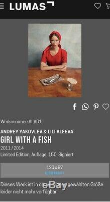 Girl With A Fish / LUMAS Original Certificate Sold Out Schattenfuge